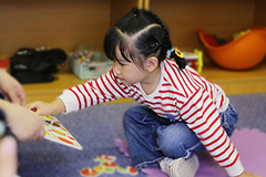 孩子口吃如何糾正？三招教你輕松改善