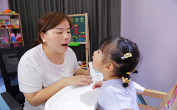 兒童有語(yǔ)言障礙怎么辦？掛什么科？